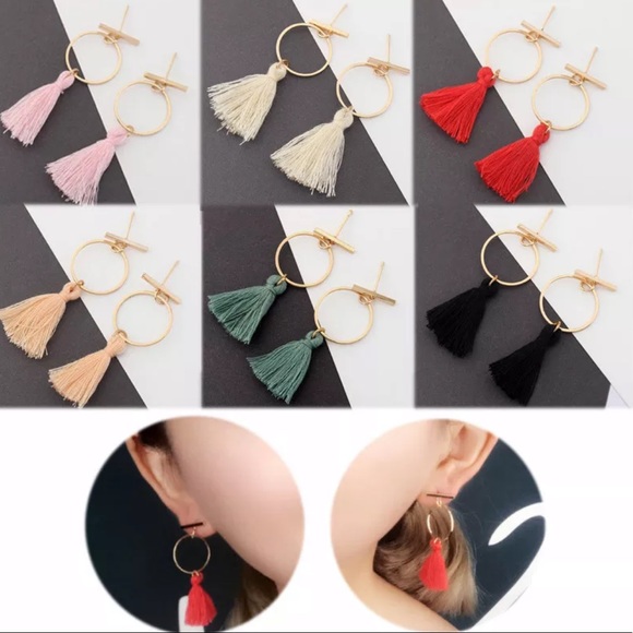 {CLARA} boho gold bar hoop tassel earrings - Picture 3 of 5